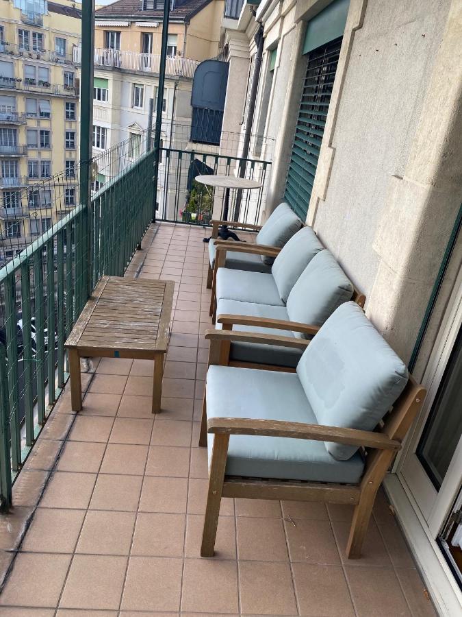 Geneve, Plein Centre,Belle Vue Lac, Splendide Et Grand Appartement Exterior photo